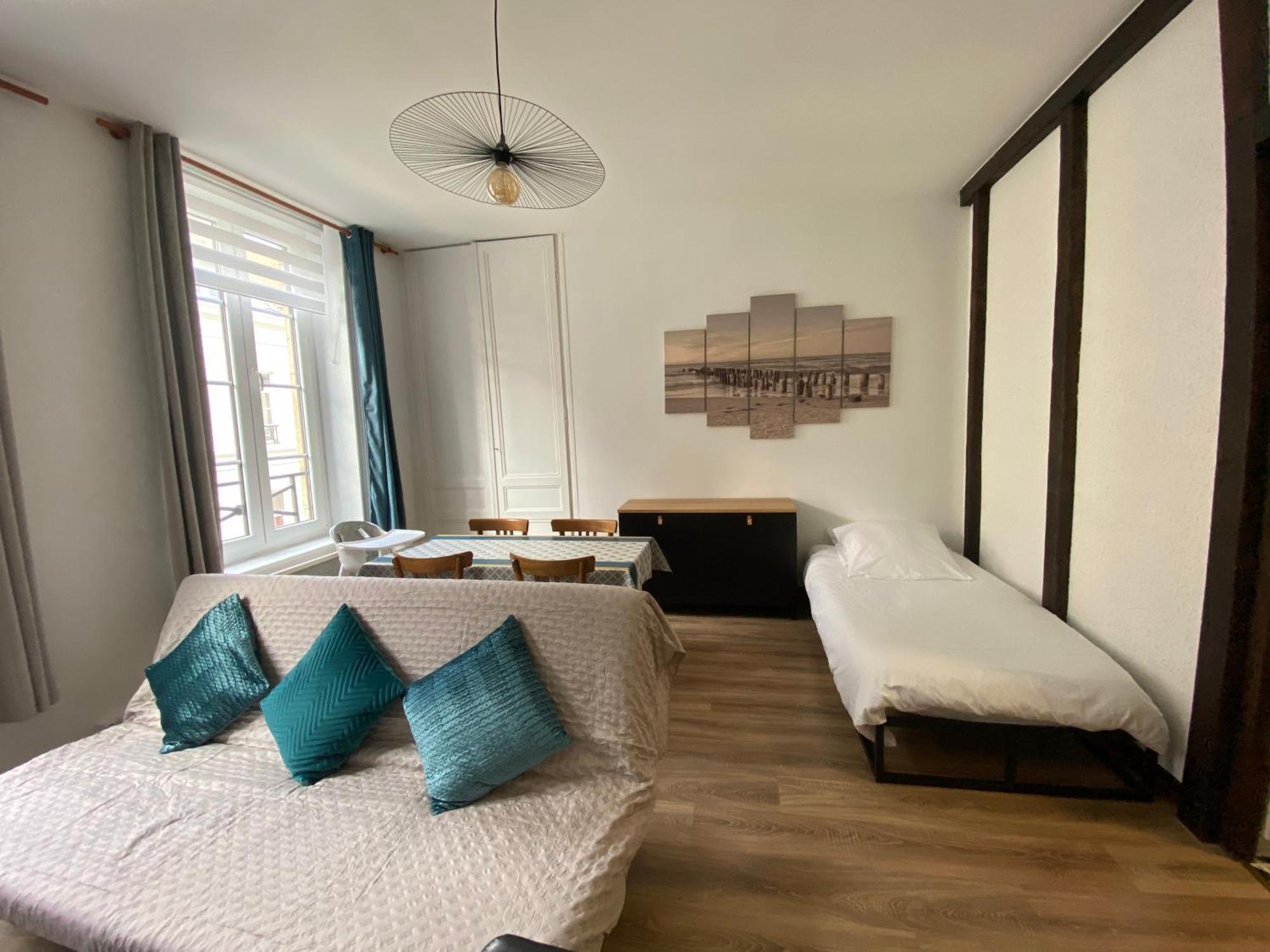 Appartement Les Bleuets With Free Parking à Boulogne-sur-Mer Extérieur photo